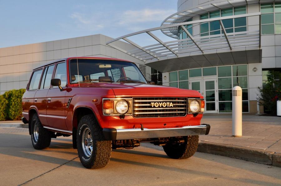  Toyota Land Cruiser 60 (FJ60) 1984 года  (NA) (фото 4 из 251)